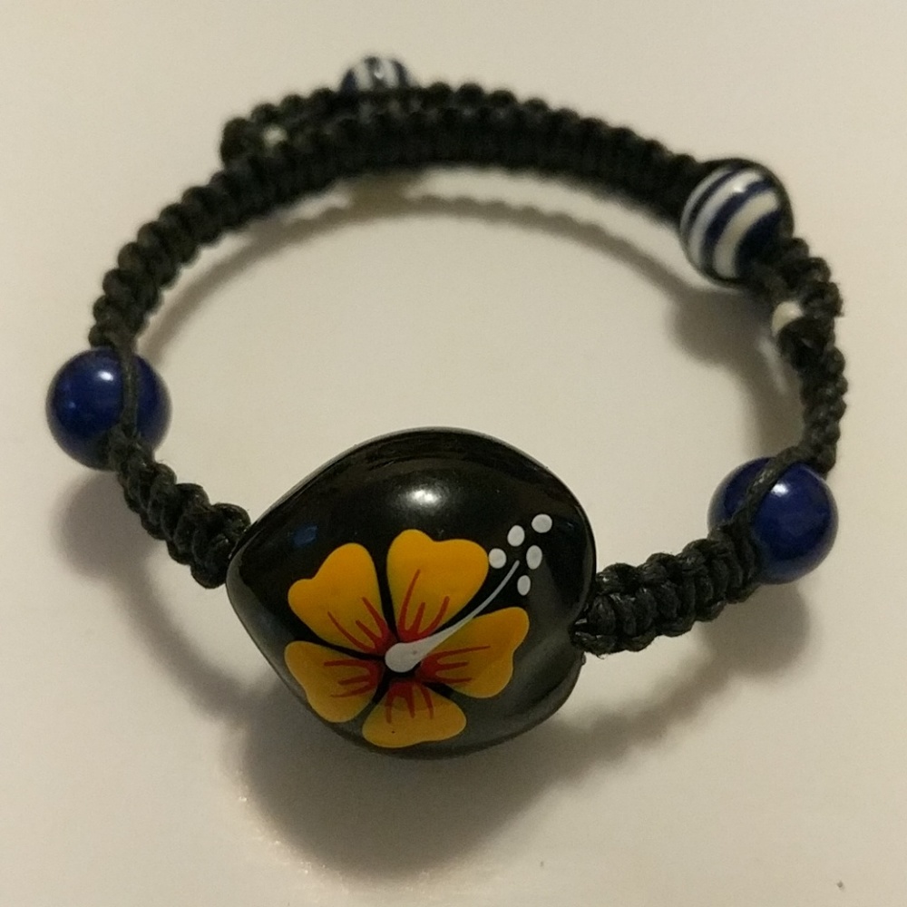 Painted Kukui Nut Knotted Memory Wire Bracelet